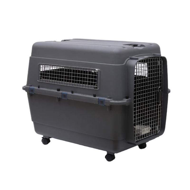 Safe pet luxury aviation cage
