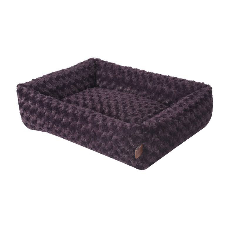 Stylish rectangular warm and stain-resistant pet bed