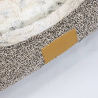 Comfortable Paw Shape Faux Fur Pet Bed