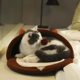 Environmentally friendly shoe-shaped pet bed kitten pet house bed