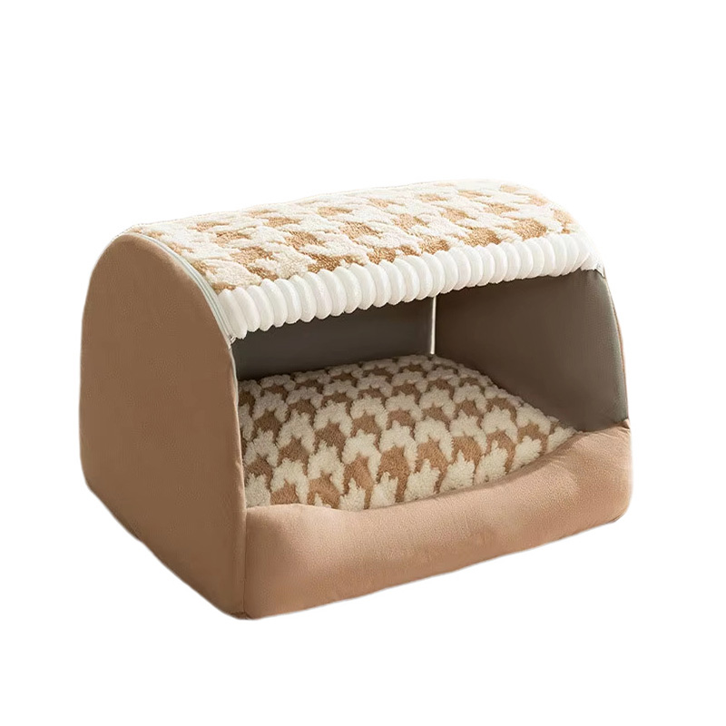 Checkered Comfort Square Pet House Bed